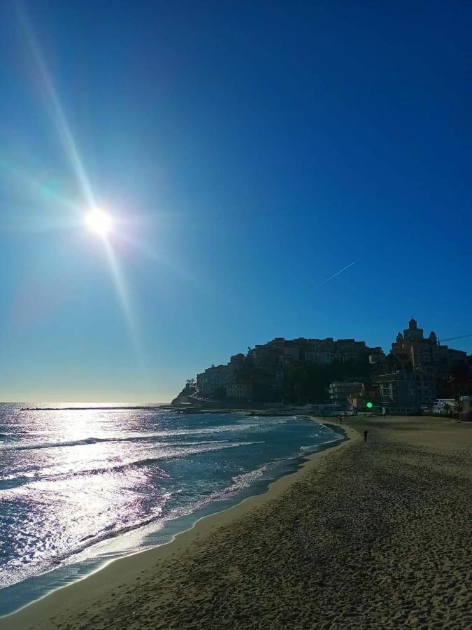 Appartamento Incantevole A 100Metri Dal Mare E Accanto Alla Pista Ciclabile إمبيريا المظهر الخارجي الصورة